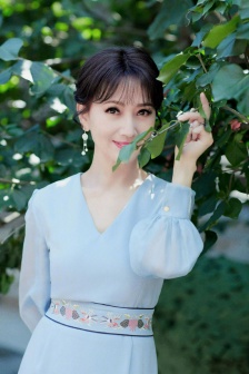 总想爬上室友的床